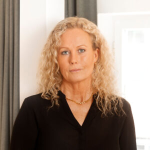 Ameri Ichinose porno videolar